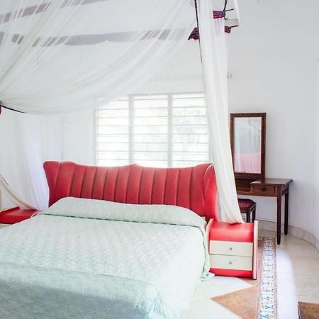 Kijani Cottages Diani Diani Beach Extérieur photo