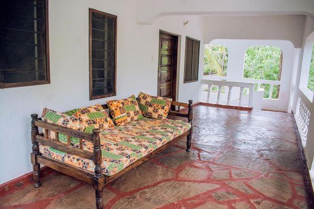 Kijani Cottages Diani Diani Beach Extérieur photo