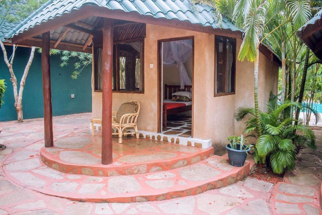 Kijani Cottages Diani Diani Beach Extérieur photo