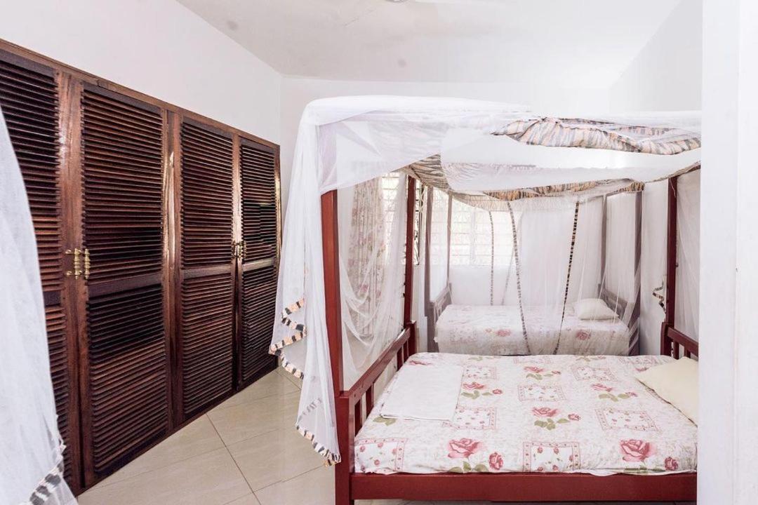 Kijani Cottages Diani Diani Beach Extérieur photo