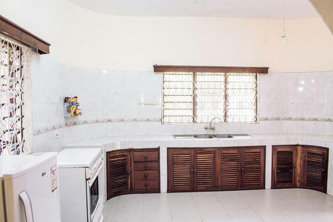 Kijani Cottages Diani Diani Beach Extérieur photo
