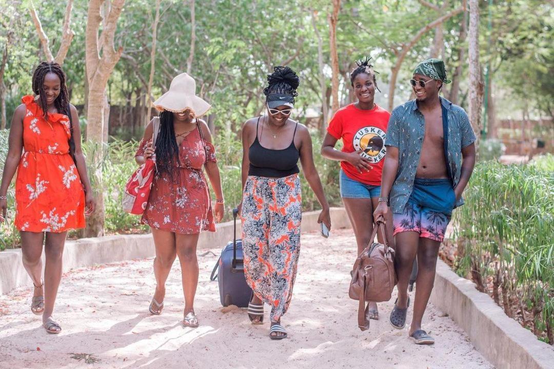 Kijani Cottages Diani Diani Beach Extérieur photo